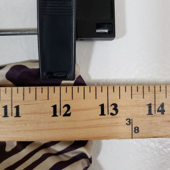 Taylor and Hyde Animal Print 100% Silk Strapless Babydoll Blouse Size XS - Picture 4 of 6